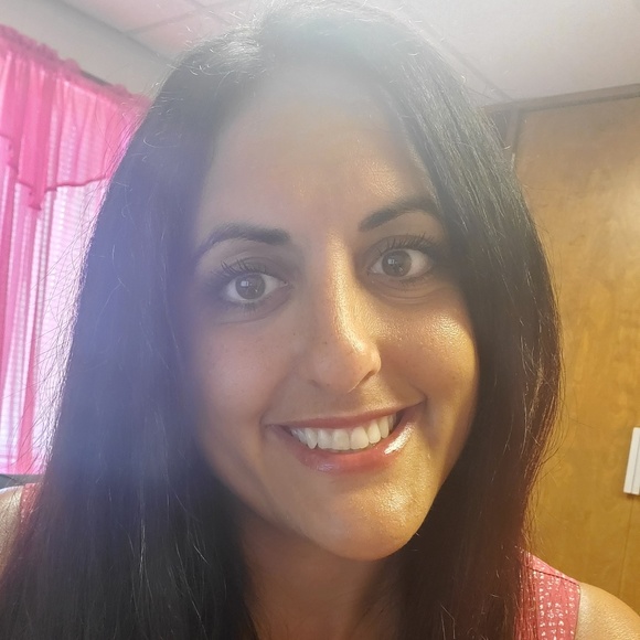kelli_avon